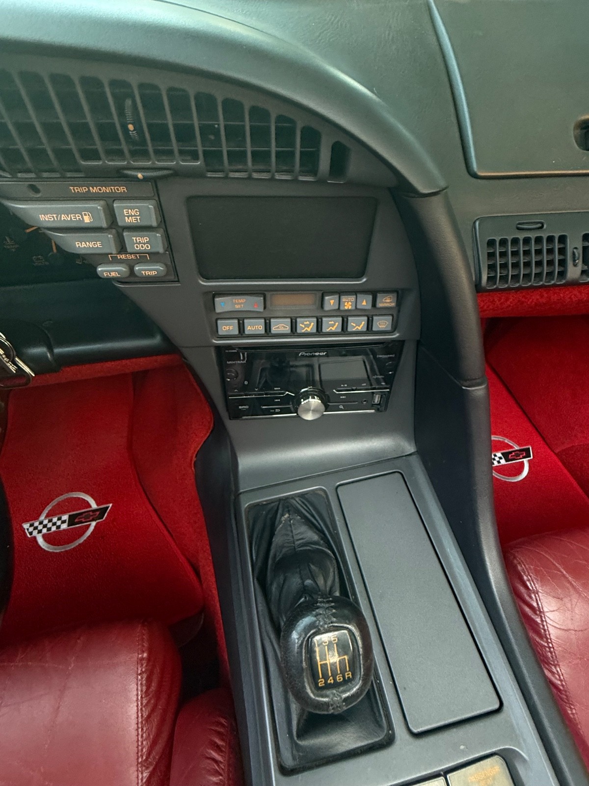 Chevrolet-Corvette-1991-Convertible-15