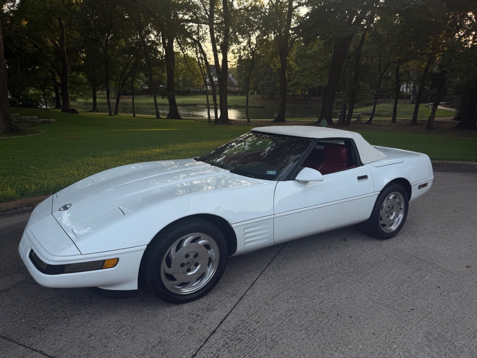 Chevrolet-Corvette-1991-Convertible-16