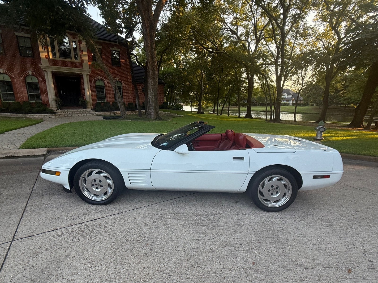 Chevrolet-Corvette-1991-Convertible-2