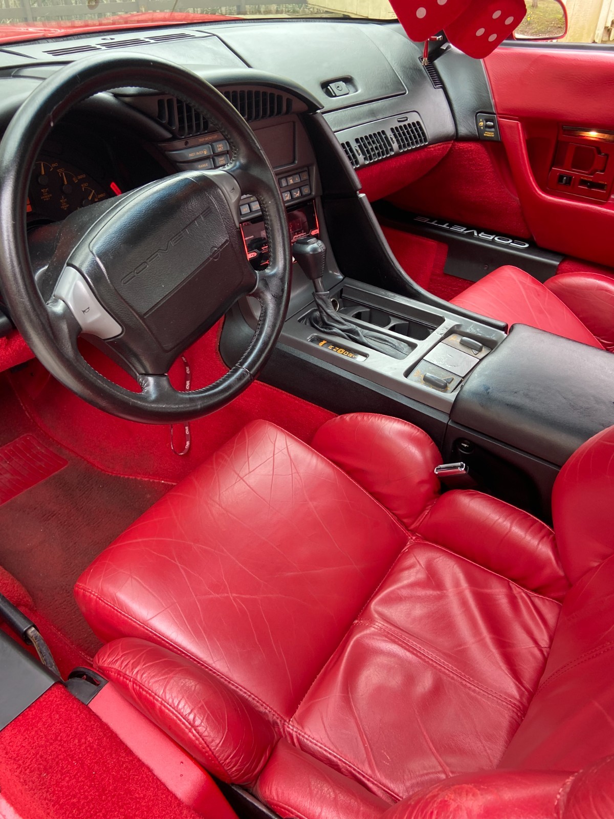 Chevrolet-Corvette-1991-Hatchback-5