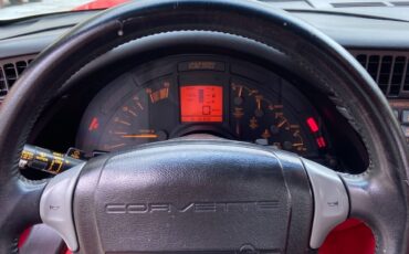 Chevrolet-Corvette-1991-Hatchback-6
