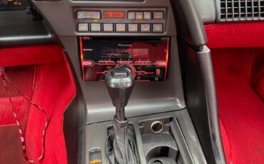 Chevrolet-Corvette-1991-Hatchback-7
