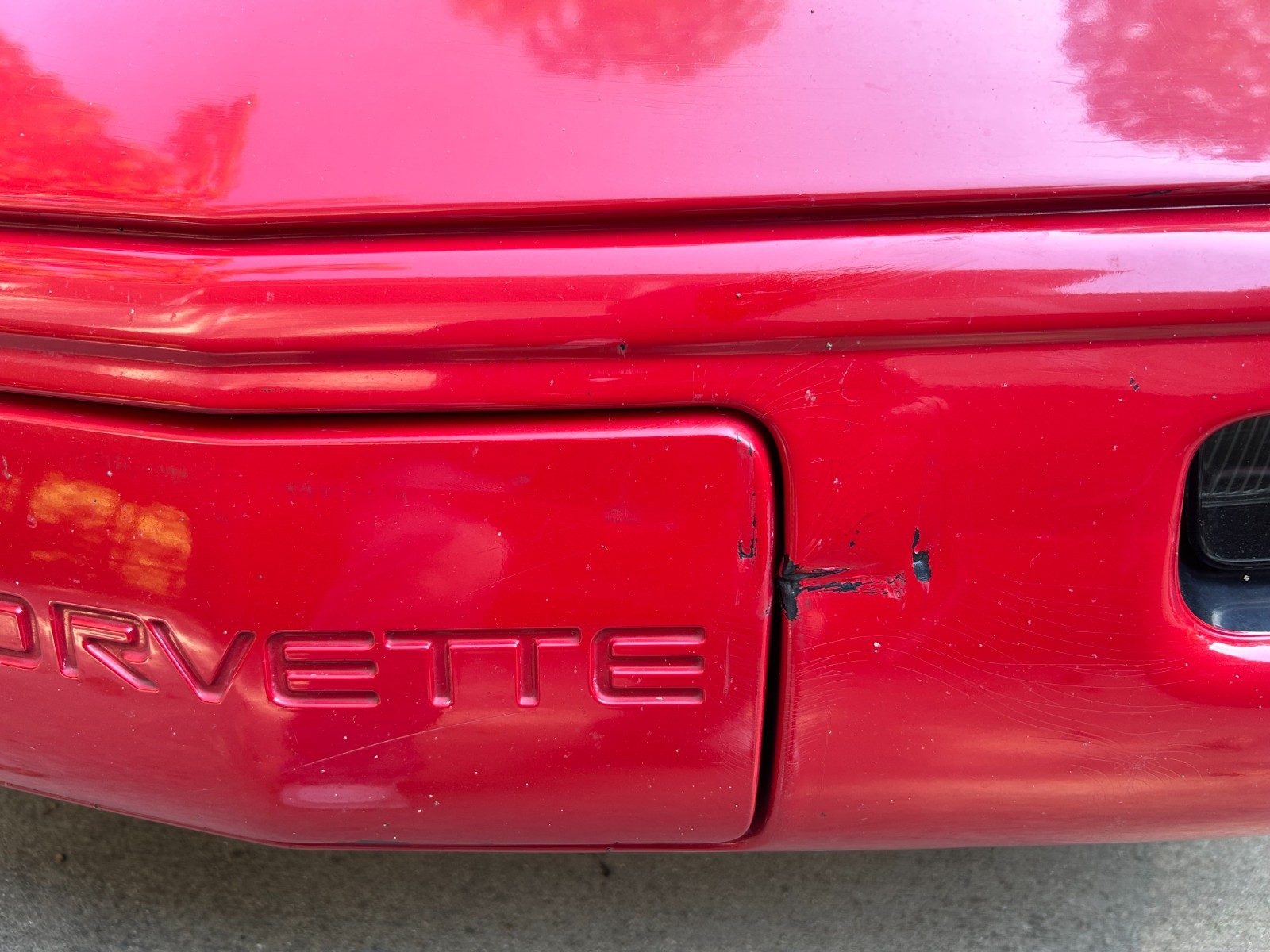 Chevrolet-Corvette-1991-Hatchback-8
