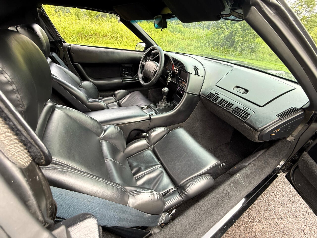 Chevrolet-Corvette-1992-Convertible-14