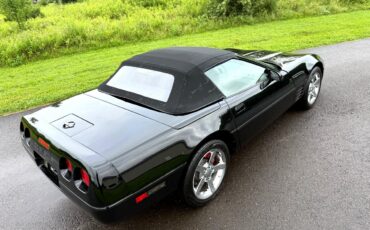 Chevrolet-Corvette-1992-Convertible-2