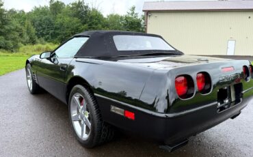Chevrolet-Corvette-1992-Convertible-7