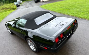 Chevrolet-Corvette-1992-Convertible-8