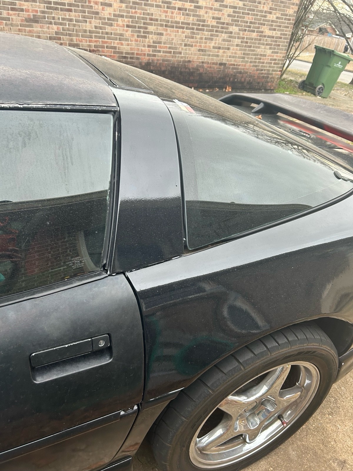 Chevrolet-Corvette-1992-Hatchback-2