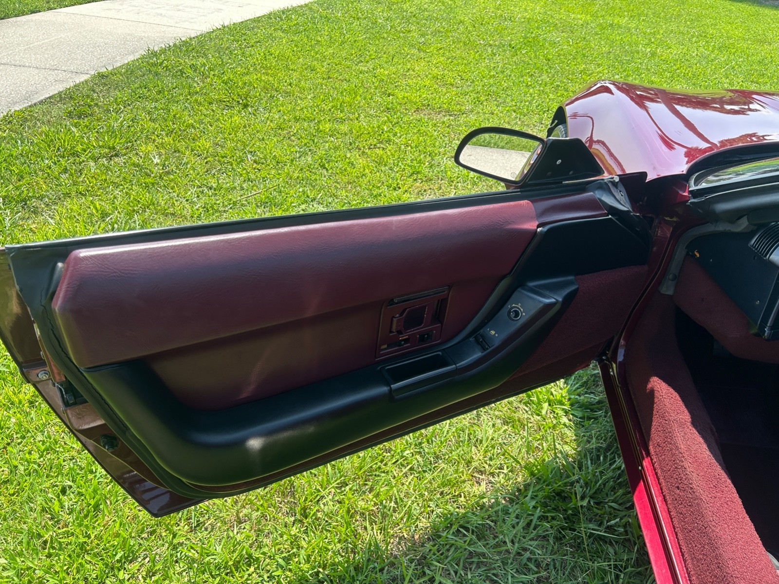 Chevrolet-Corvette-1993-Convertible-11