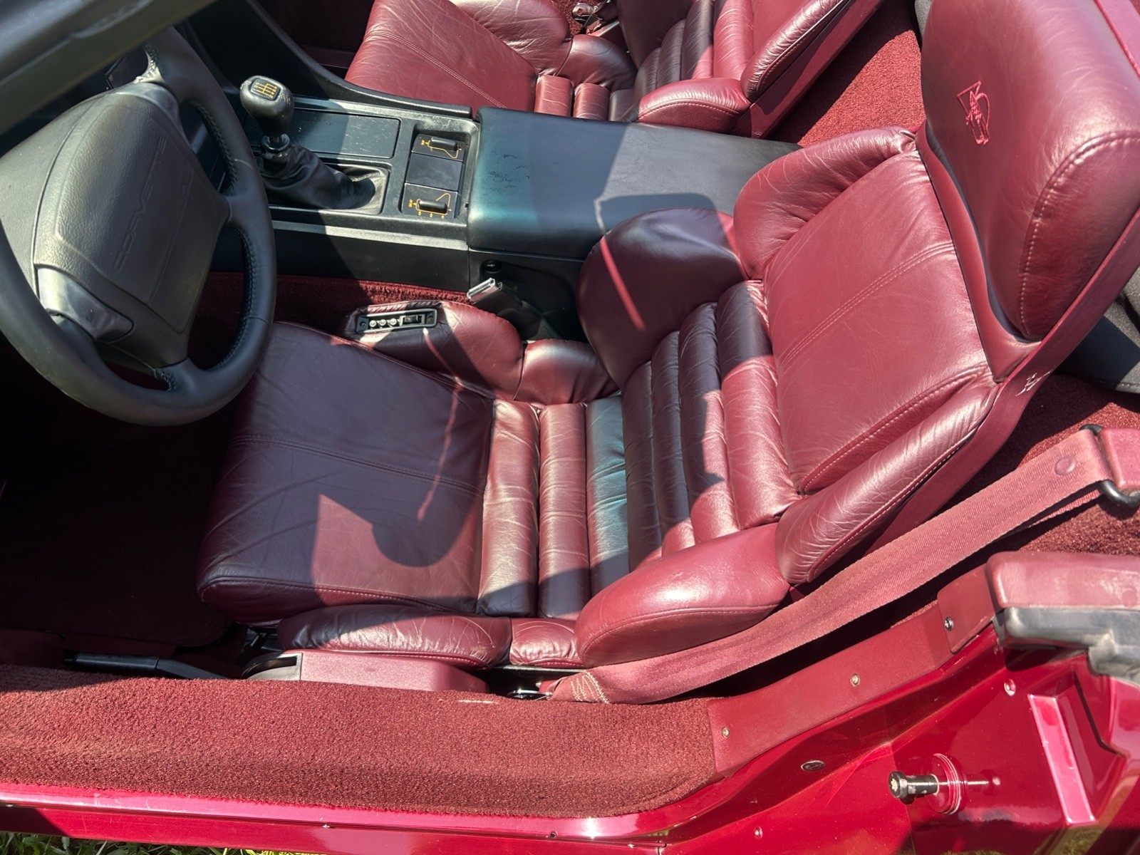 Chevrolet-Corvette-1993-Convertible-12