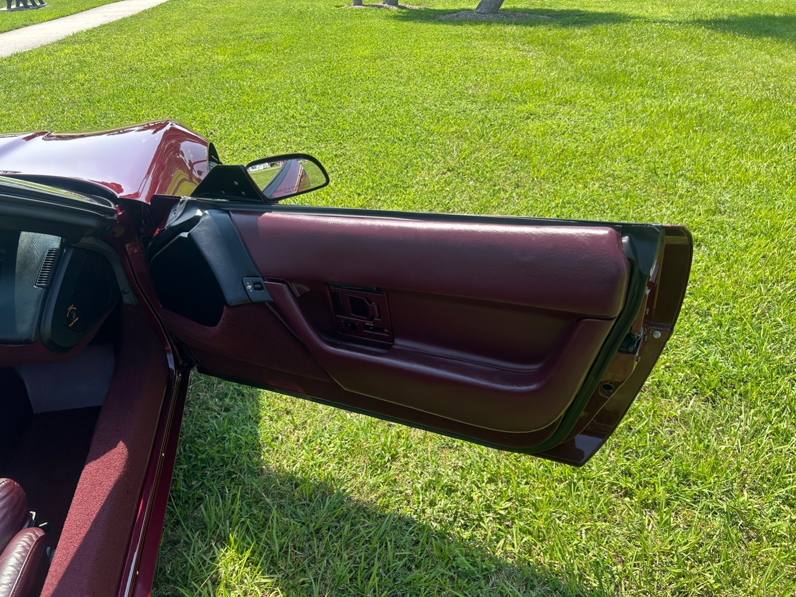 Chevrolet-Corvette-1993-Convertible-14