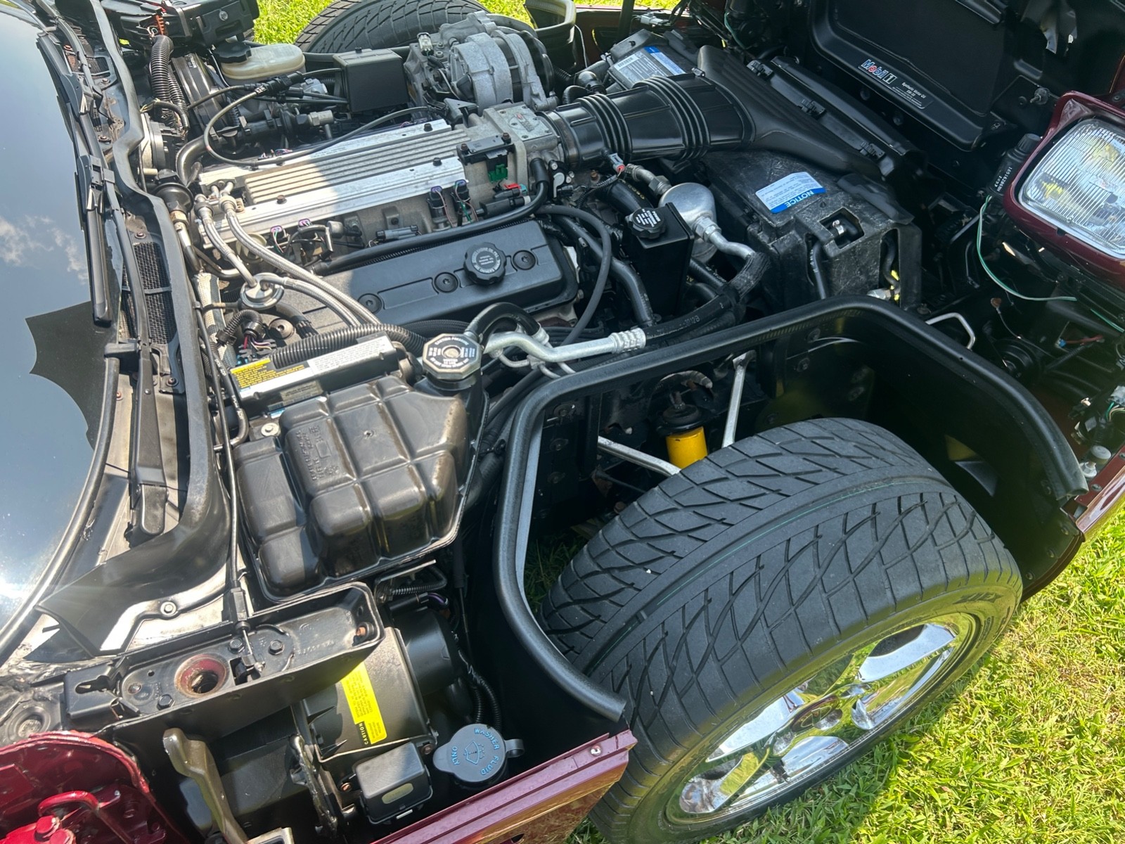Chevrolet-Corvette-1993-Convertible-18