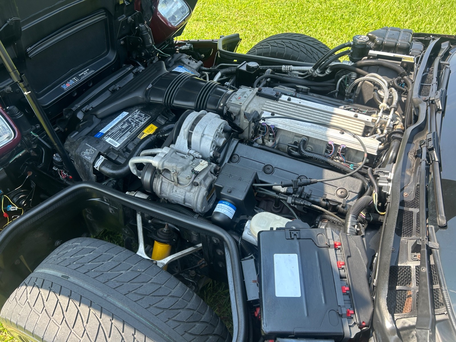 Chevrolet-Corvette-1993-Convertible-20