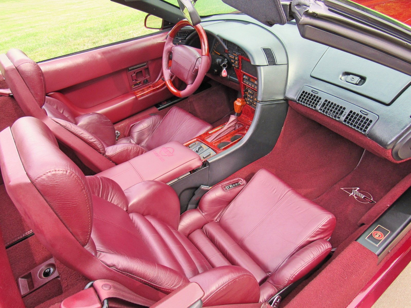 Chevrolet-Corvette-1993-Convertible-20