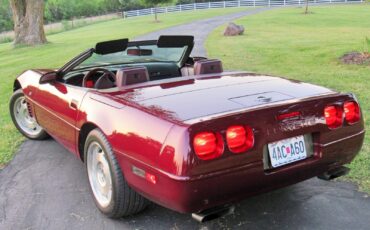 Chevrolet-Corvette-1993-Convertible-39