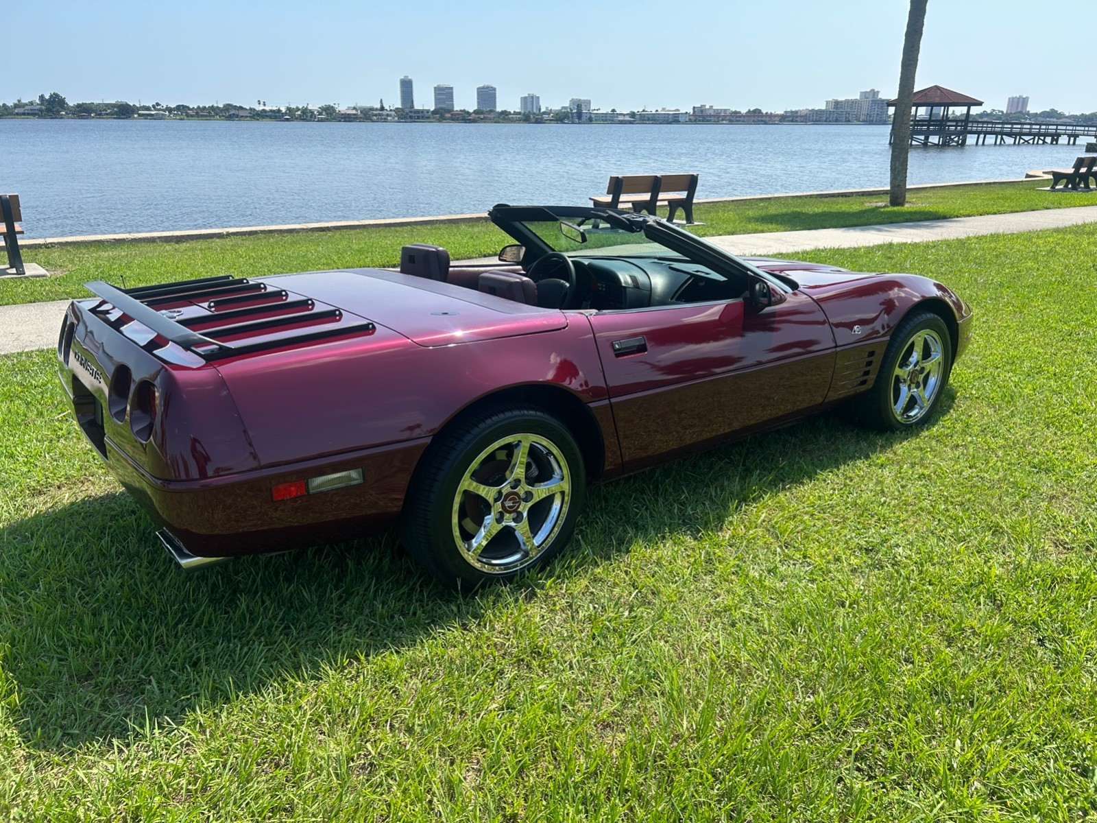 Chevrolet-Corvette-1993-Convertible-7