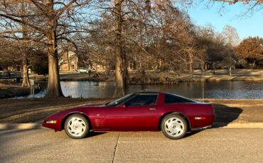 Chevrolet-Corvette-1993-Coupe-11