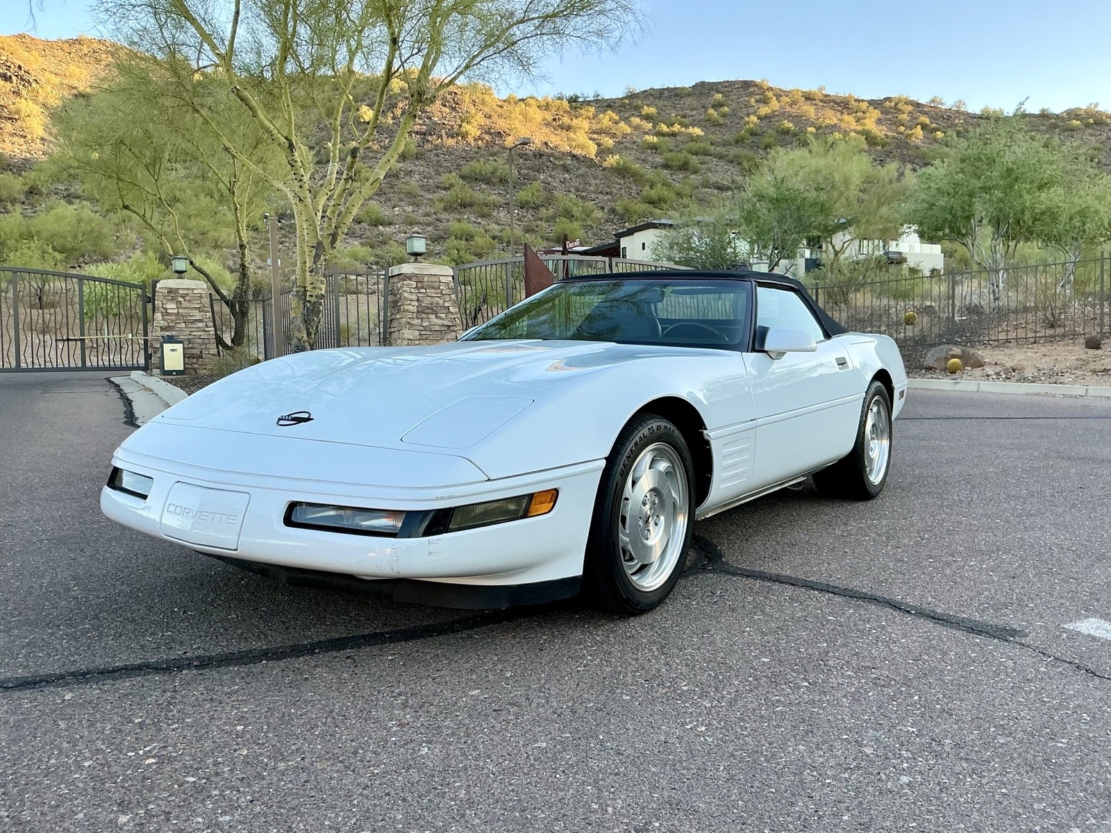 Chevrolet-Corvette-1994-1