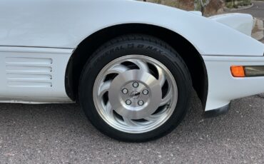 Chevrolet-Corvette-1994-13