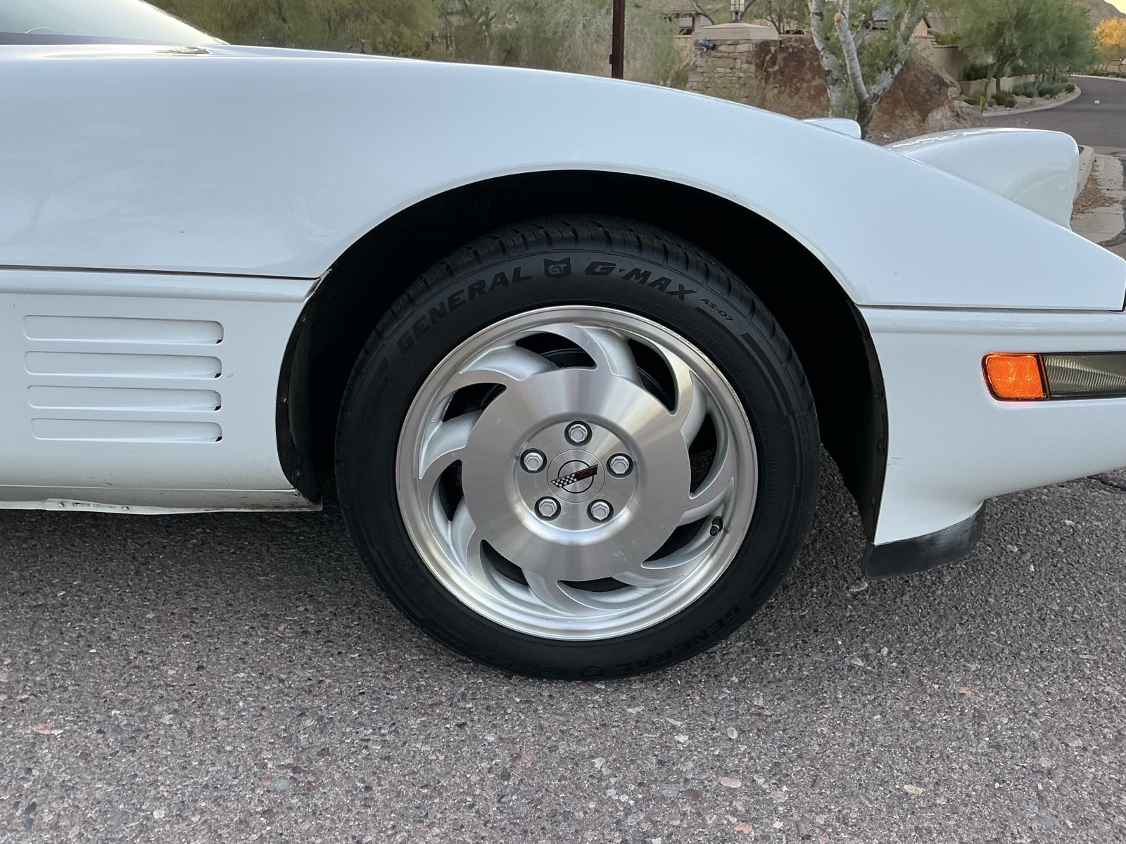 Chevrolet-Corvette-1994-13