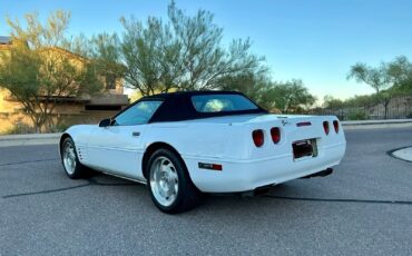 Chevrolet-Corvette-1994-2