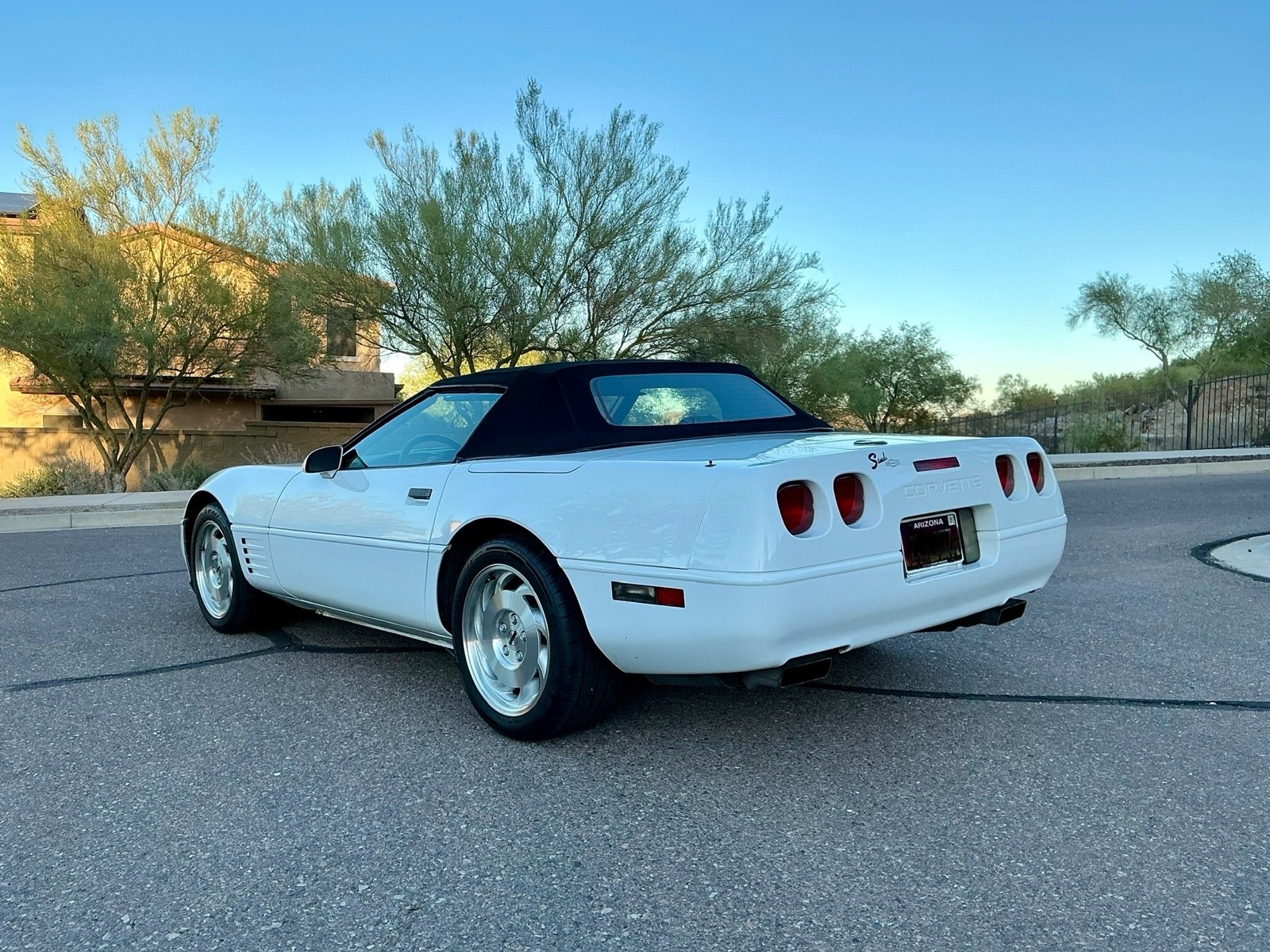 Chevrolet-Corvette-1994-2