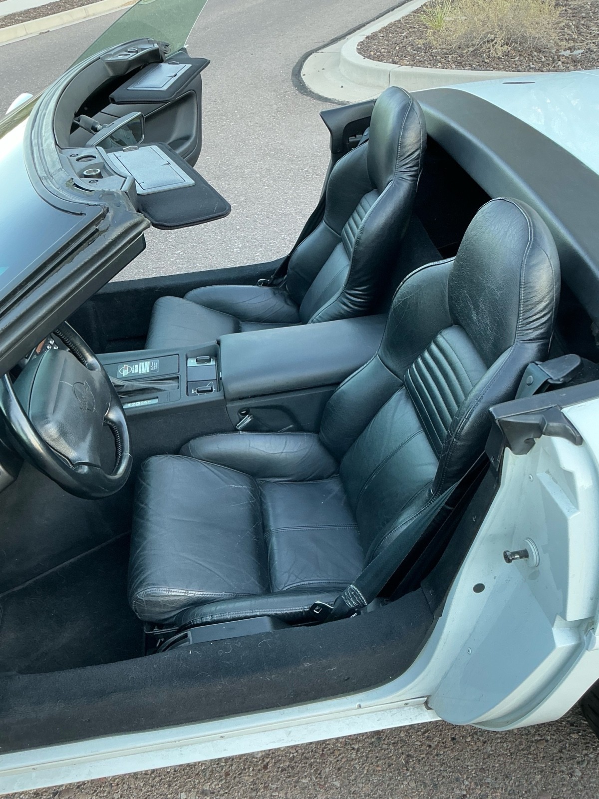 Chevrolet-Corvette-1994-21