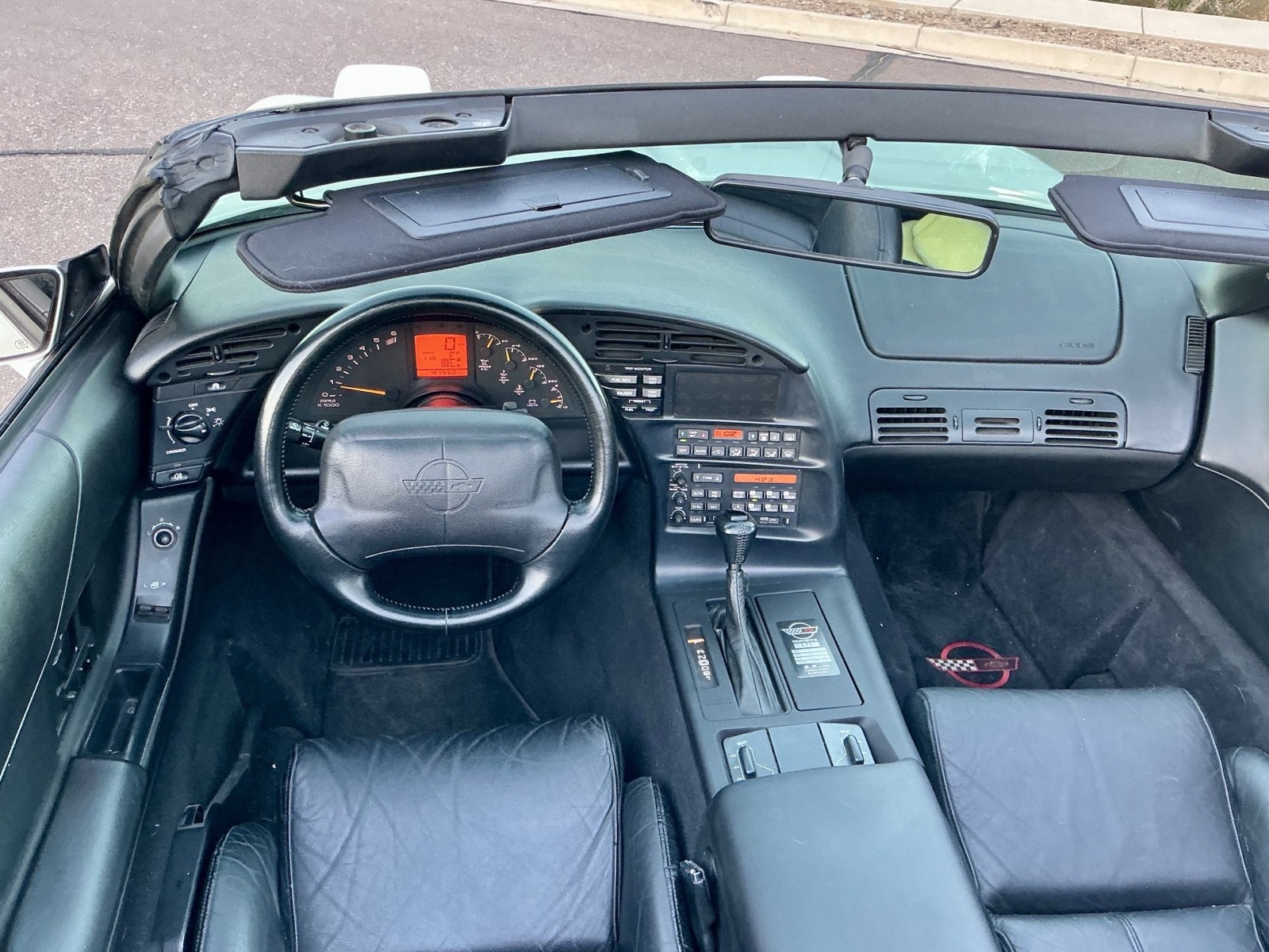 Chevrolet-Corvette-1994-24
