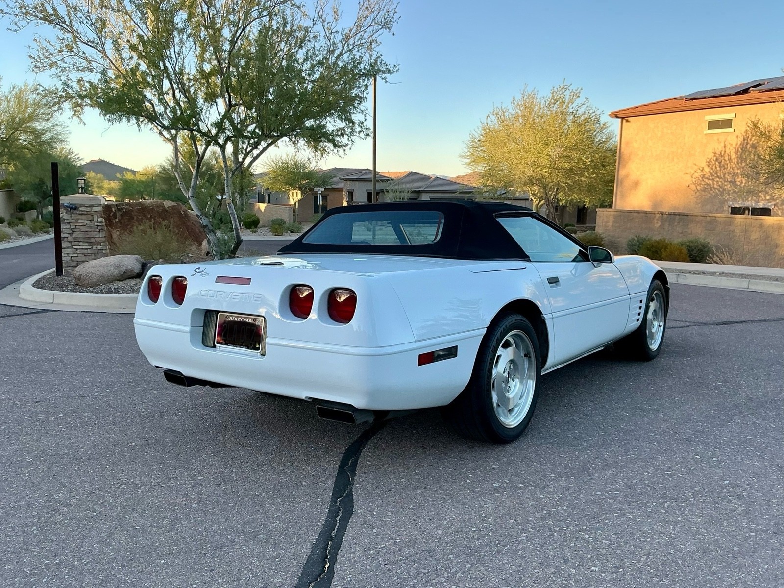 Chevrolet-Corvette-1994-3