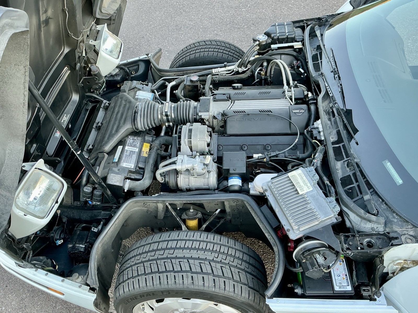 Chevrolet-Corvette-1994-31