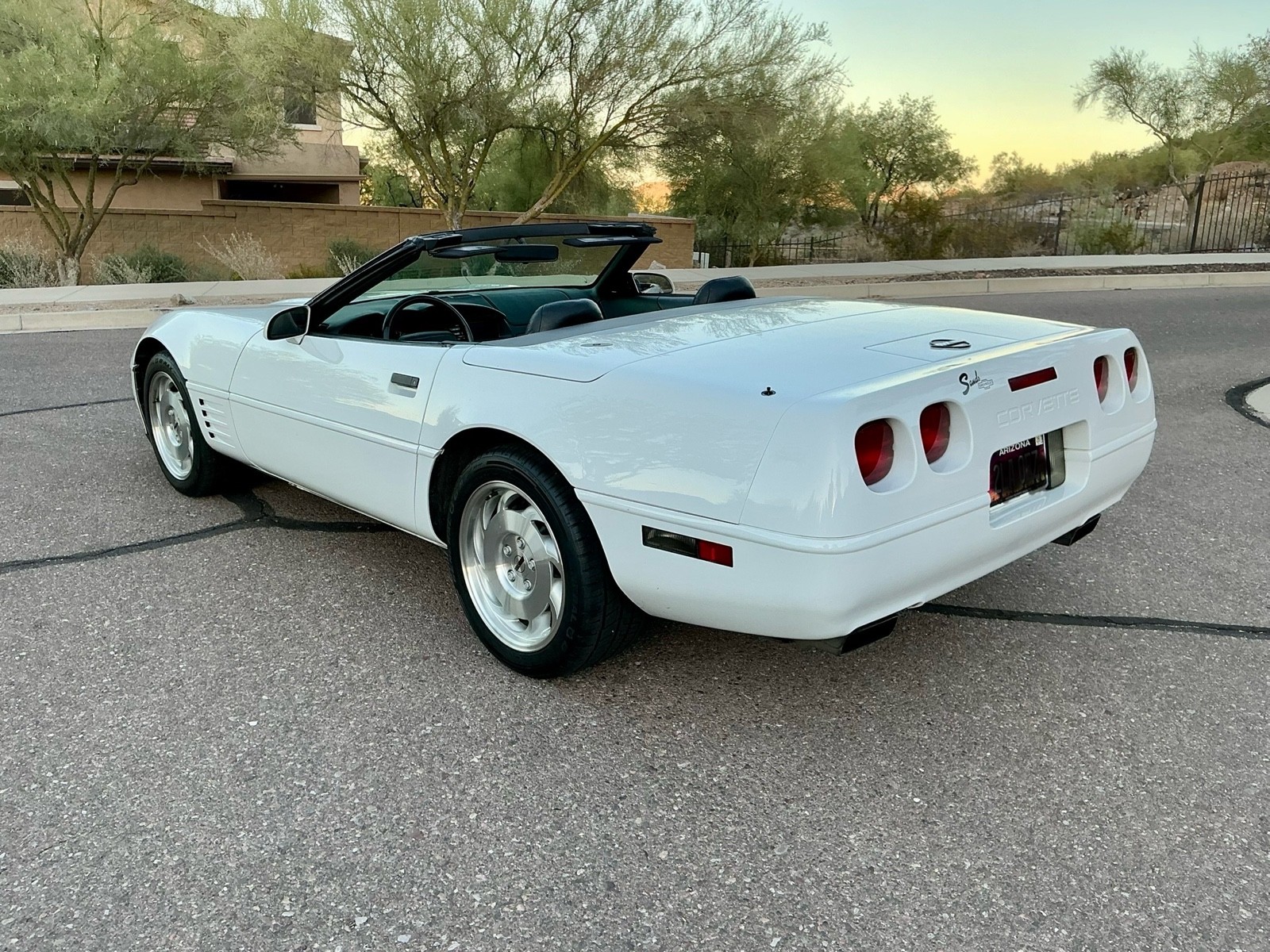 Chevrolet-Corvette-1994-6