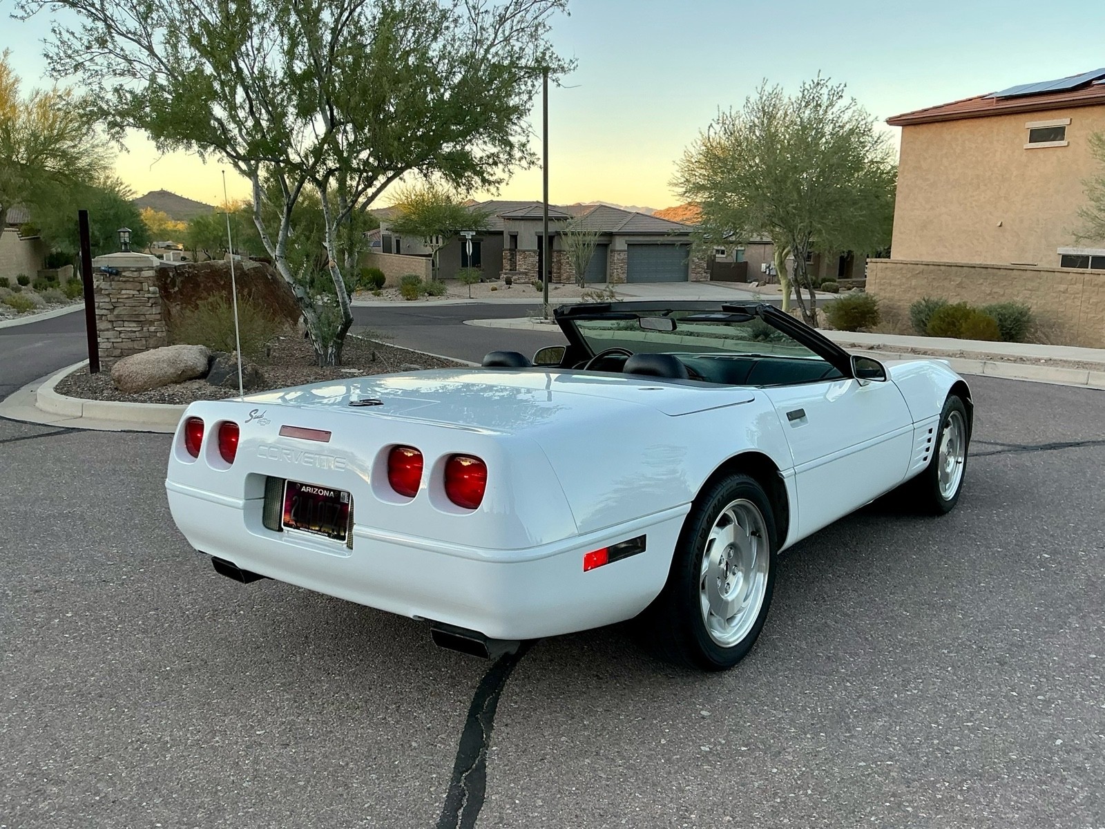 Chevrolet-Corvette-1994-7
