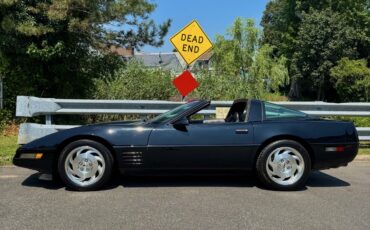 Chevrolet-Corvette-1994-Coupe-1