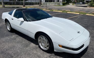Chevrolet-Corvette-1994-Hatchback-1