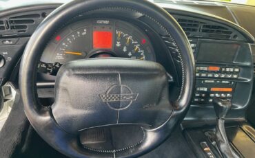 Chevrolet-Corvette-1994-Hatchback-10