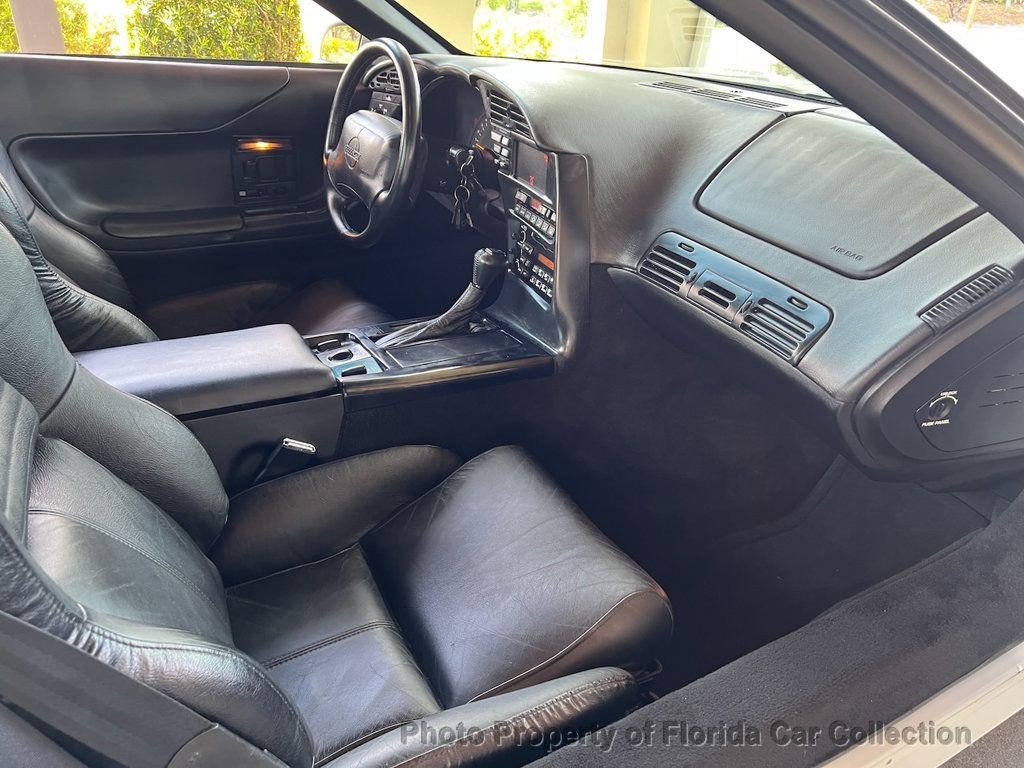 Chevrolet-Corvette-1994-Hatchback-8