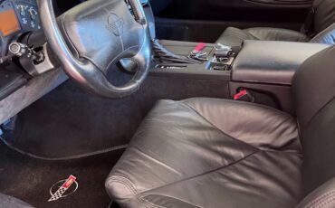 Chevrolet-Corvette-1995-12