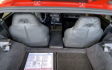 Chevrolet-Corvette-1995-15