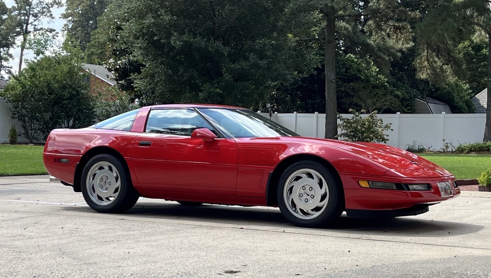 Chevrolet-Corvette-1995-8
