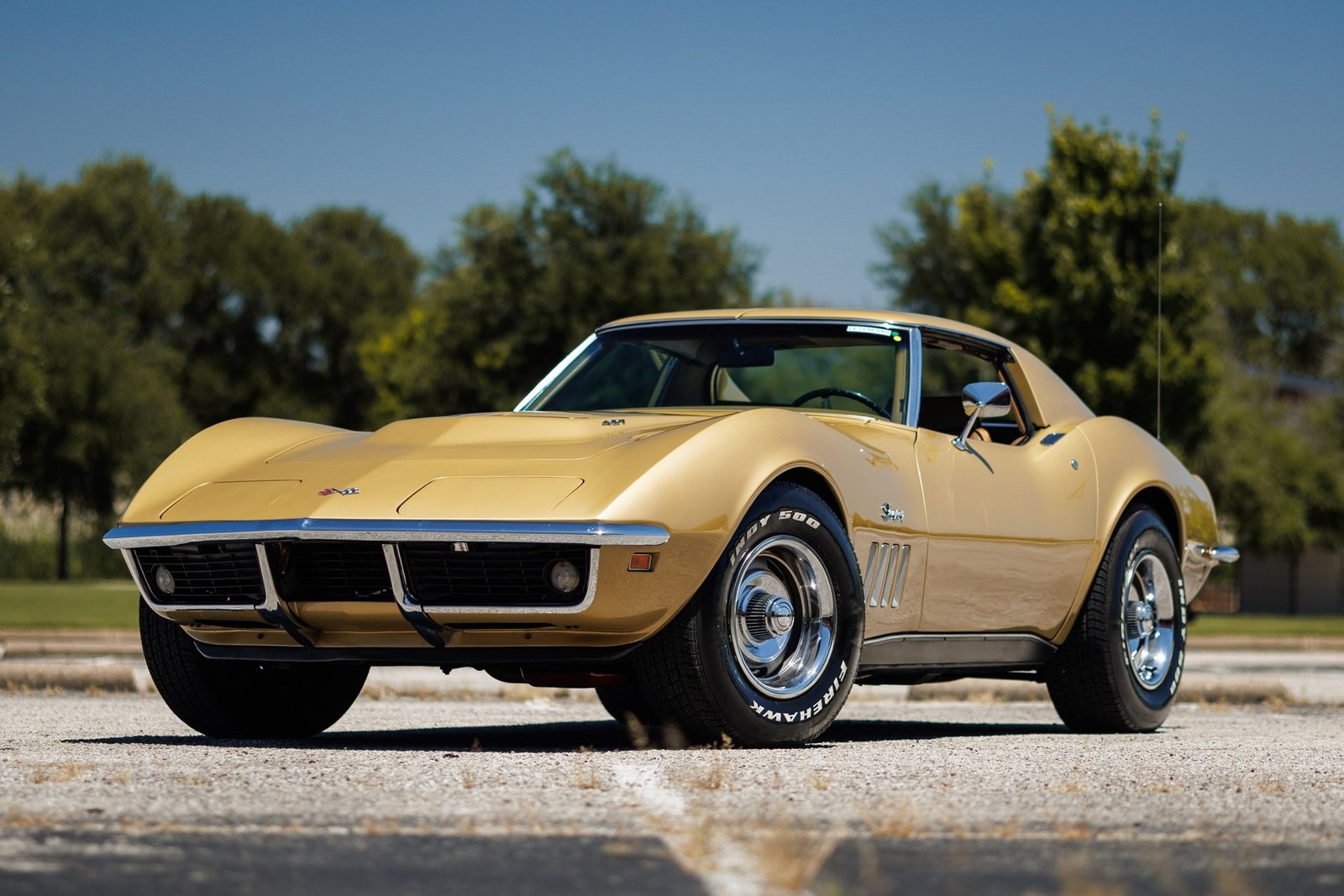 Chevrolet-Corvette-427390-1969-Coupe-2