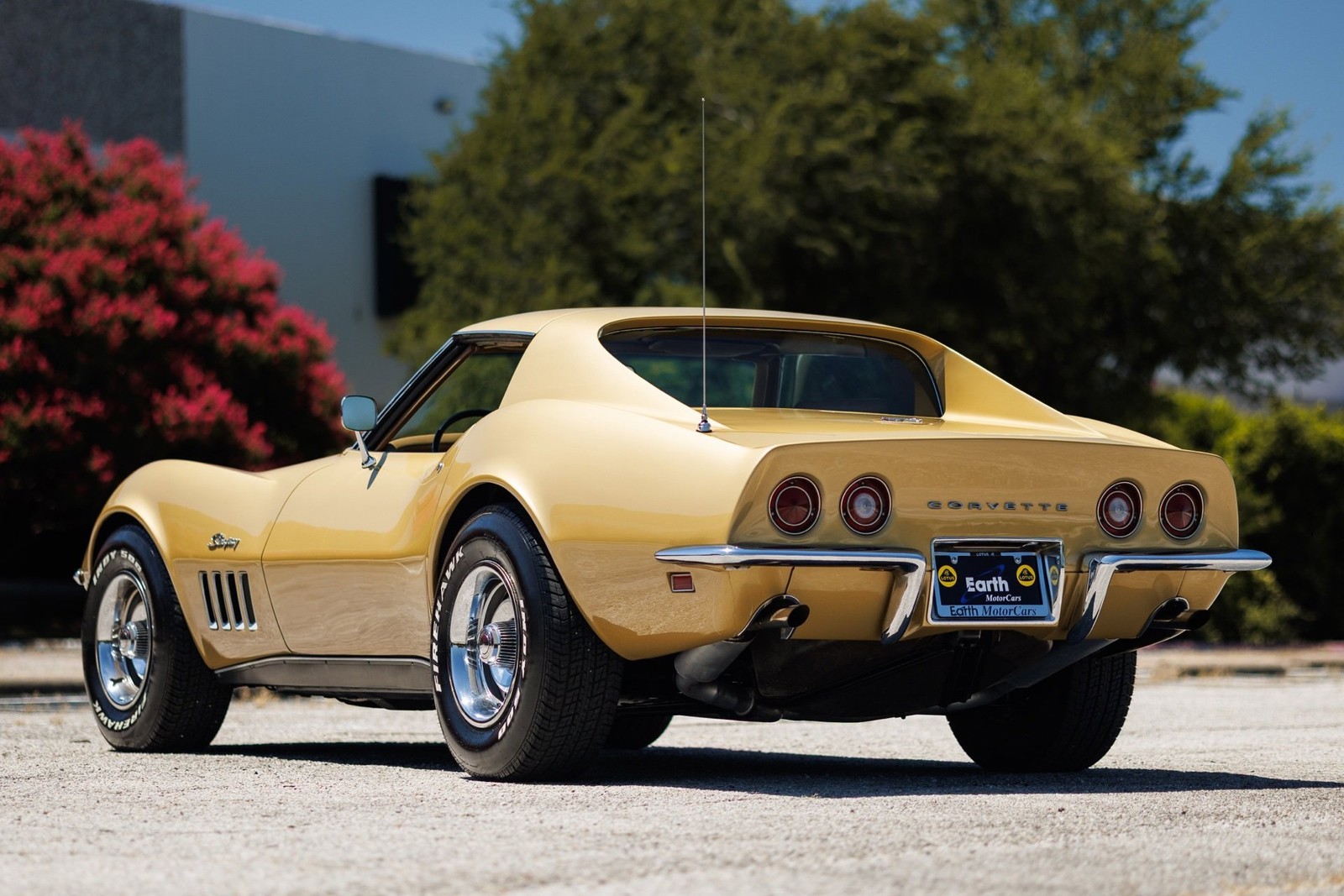 Chevrolet-Corvette-427390-1969-Coupe-7