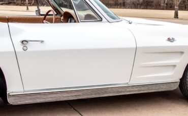 Chevrolet-Corvette-Convertible-4-spd-1963-11
