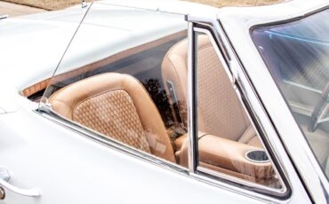 Chevrolet-Corvette-Convertible-4-spd-1963-15