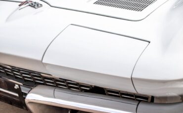 Chevrolet-Corvette-Convertible-4-spd-1963-3