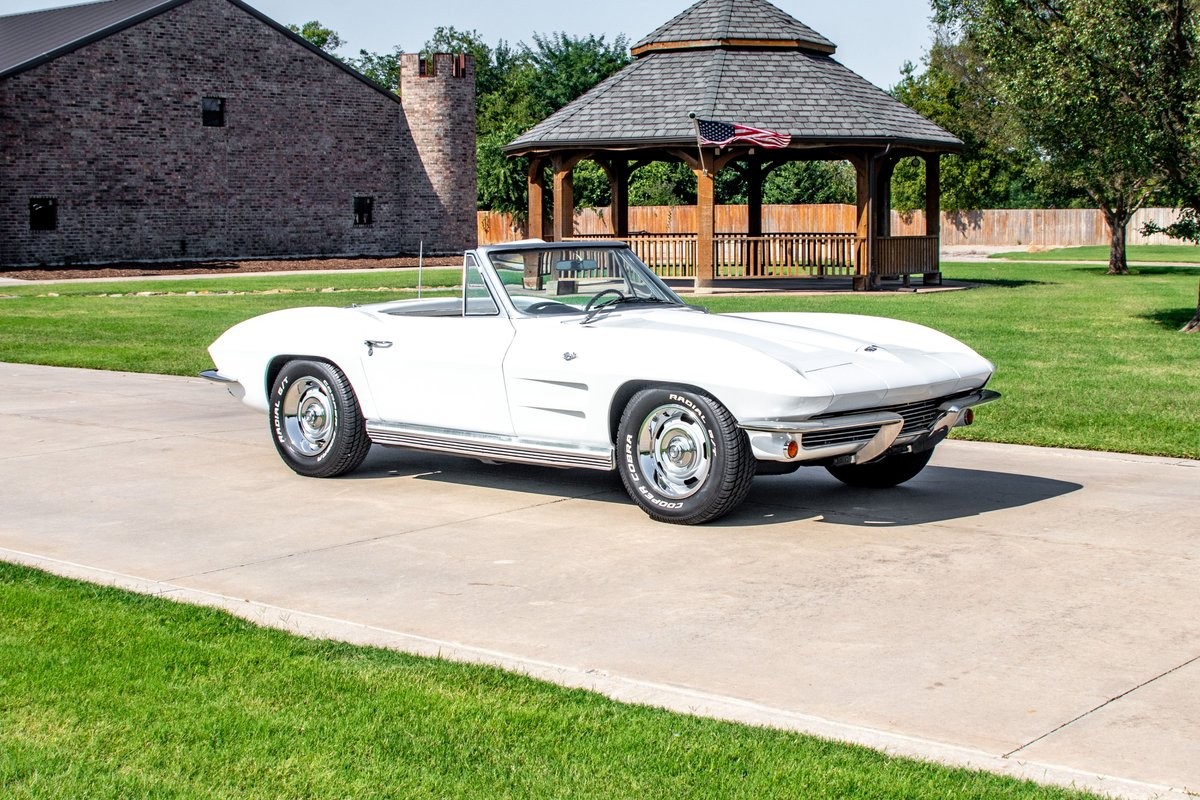 Chevrolet-Corvette-Convertible-4-spd-1964-Convertible-13