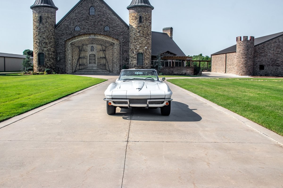 Chevrolet-Corvette-Convertible-4-spd-1964-Convertible-2