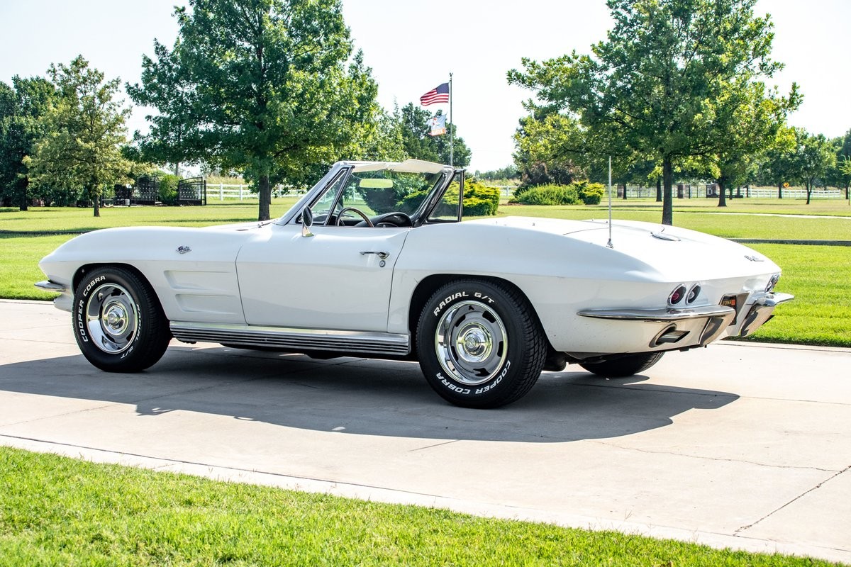 Chevrolet-Corvette-Convertible-4-spd-1964-Convertible-20