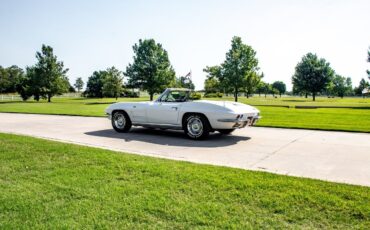 Chevrolet-Corvette-Convertible-4-spd-1964-Convertible-21