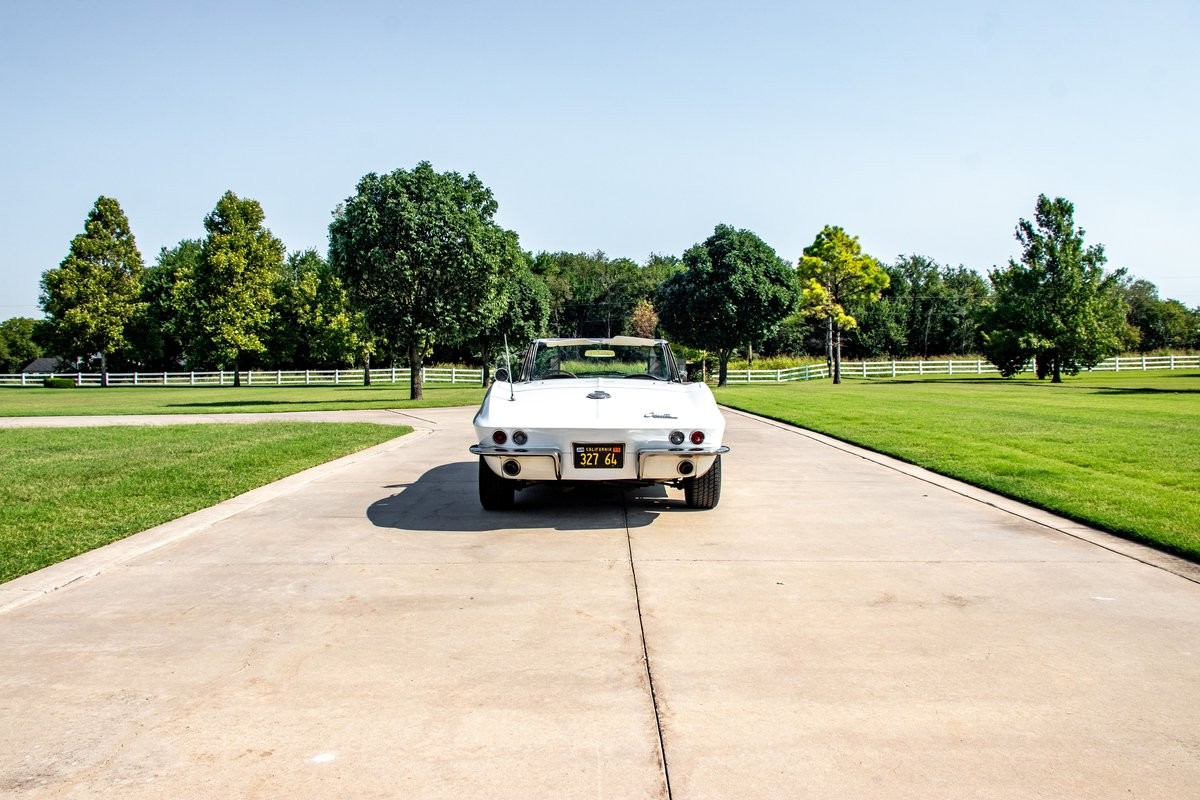Chevrolet-Corvette-Convertible-4-spd-1964-Convertible-23