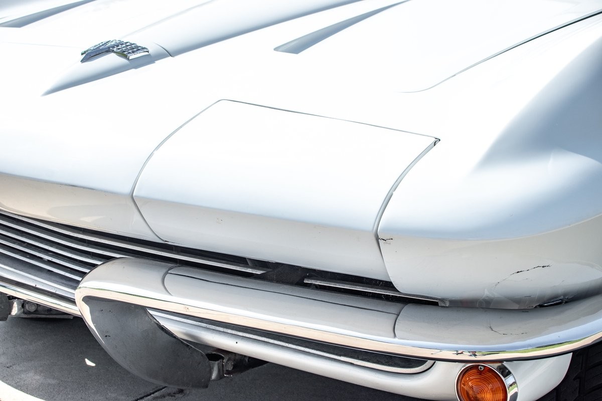 Chevrolet-Corvette-Convertible-4-spd-1964-Convertible-34